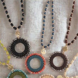 17467 Long Wood Pendant Necklace